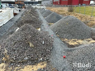 Garagehall med 14 portar - (52,5 x 10 m)