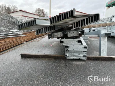 Garagehall med 14 portar - (52,5 x 10 m)