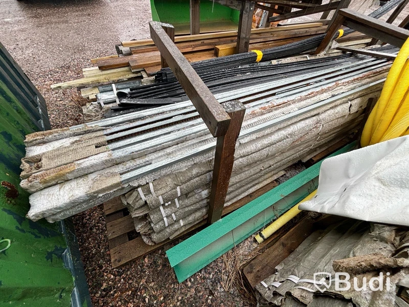Garagehall med 14 portar - (52,5 x 10 m)
