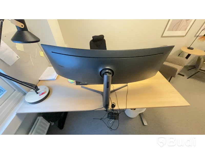 Datorskärm 49 tum curved
