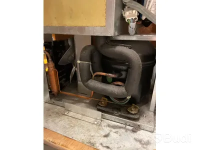 Vattenautomat, vattenkylare för stilla- och kolsyrat vatten