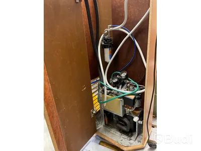 Vattenautomat, vattenkylare för stilla- och kolsyrat vatten