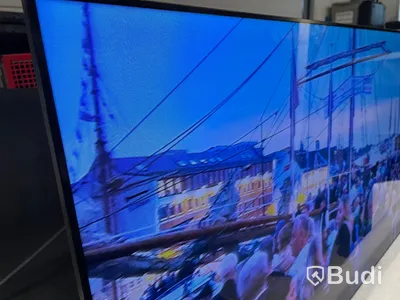 4 st 46” Slim LED Skärm Samsung pro med case