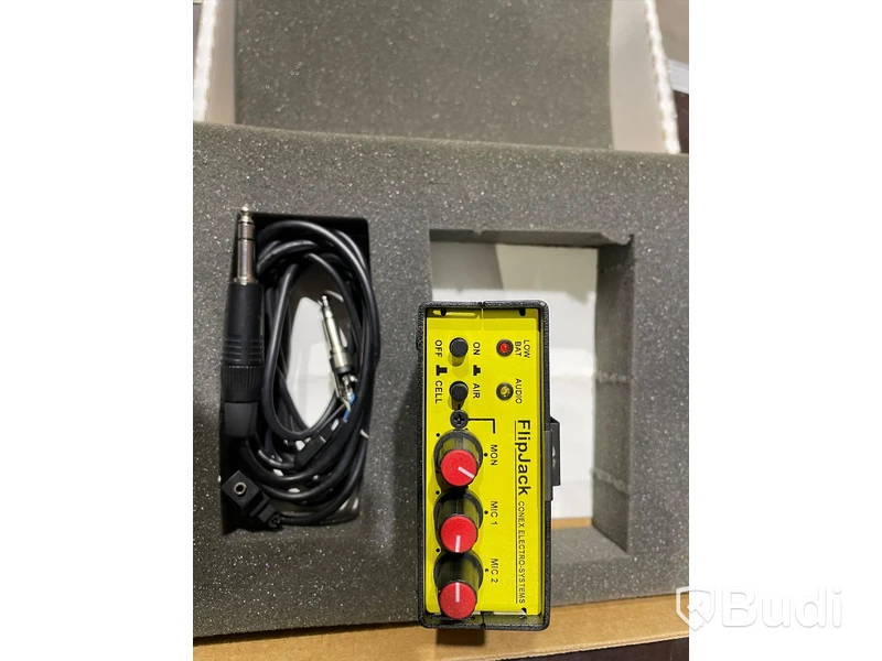 Telefonhybrid, FlipJack Cellular Phone Mixer