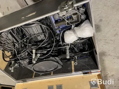 6 St Strand 2 kW Fresnel pol opererad med case