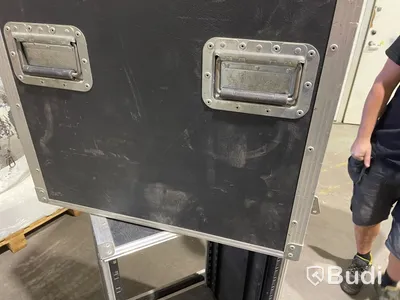 3 St Rackcase