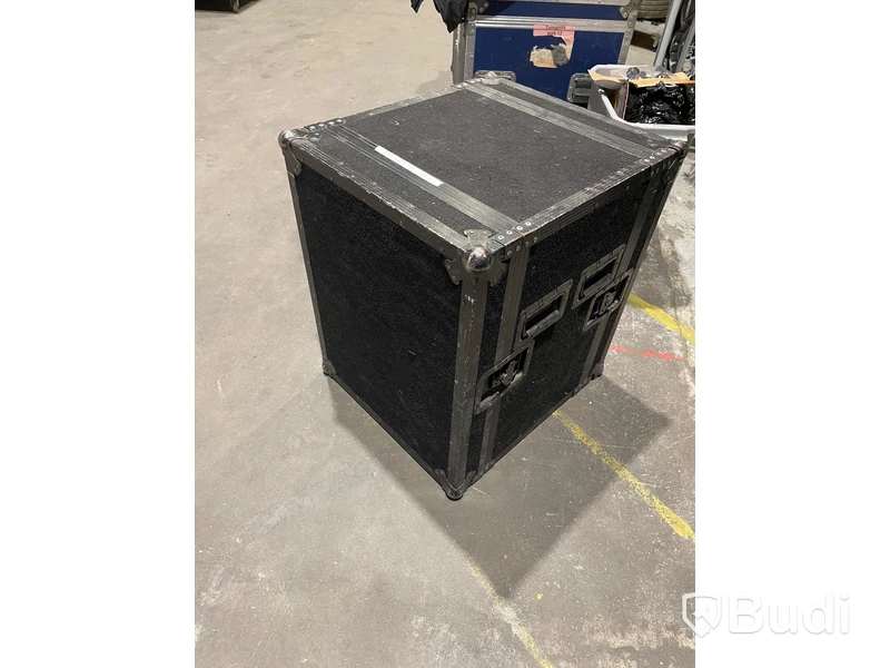 3 St Rackcase