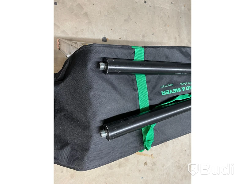 2 St K&M Högtalastativ med M20-35mm med bag