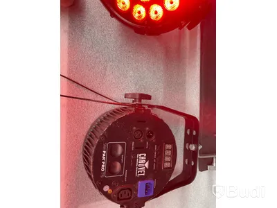 7 St Chauvet SLIMPAR PRO med case