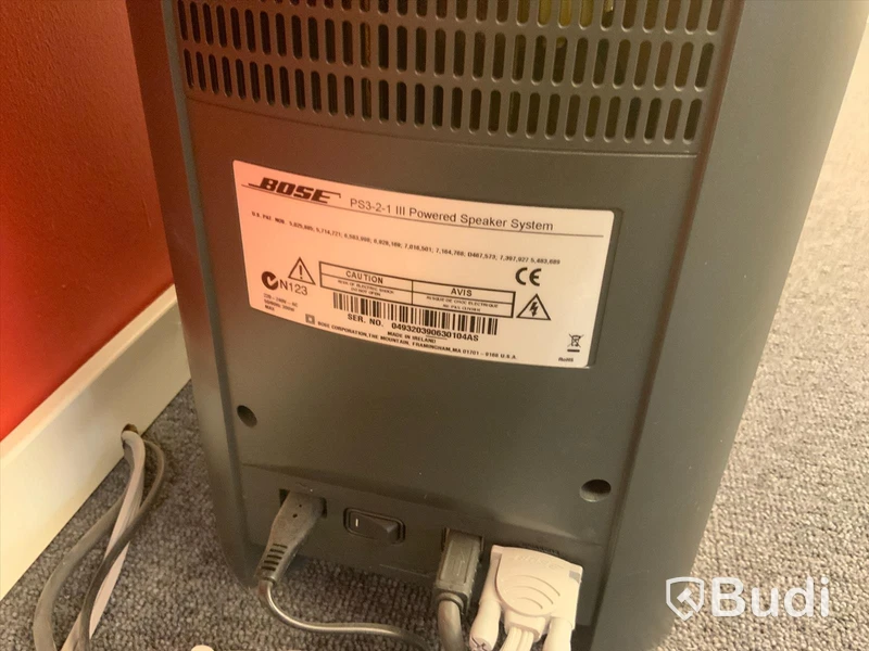 Bose Högtalarsystem 2.1,  Acoustimass Sub, 2x satelliter, fjärr och mediacenterdel