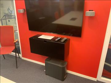 Bose Högtalarsystem 2.1,  Acoustimass Sub, 2x satelliter, fjärr och mediacenterdel