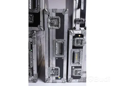 5 St tomma cases
