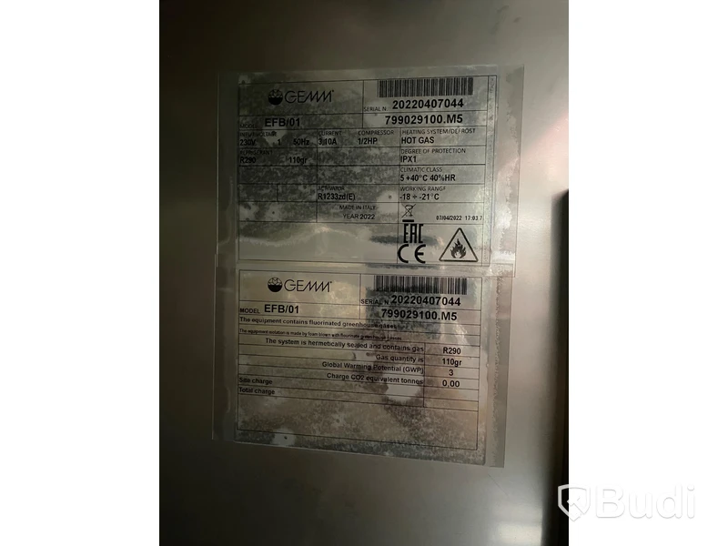 Frysskåp Gemm 720x790x2050 mm 4 Hyllor. Ord pris 28.545 kr inköpt 2022