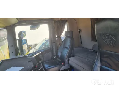 Lastbil SCANIA R560 LB8X4X4HSA - 2011 | Reparationsobjekt