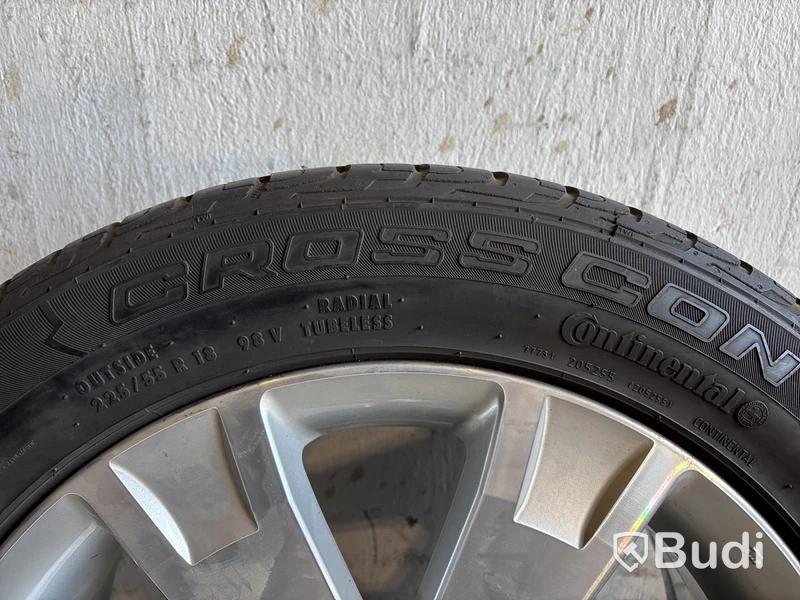 4 st. Däck på fälg, Contineltal 225/55 R 18 98V