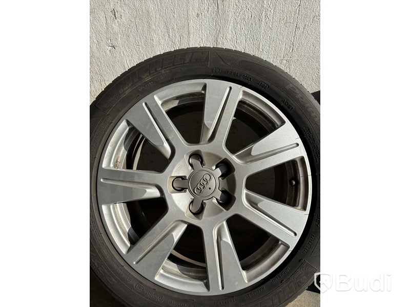 4 st. Däck på fälgar, Michelin Primacy HP 225/50 R17 98Y