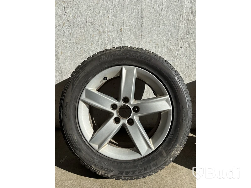 4 st. Däck på fälgar, Brigdestone Blizzak Nordic 225/55 R16 99R