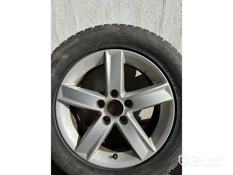 4 st. Däck på fälgar, Brigdestone Blizzak Nordic 225/55 R16 99R