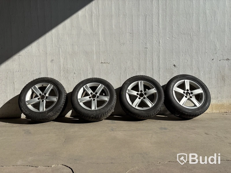 4 st. Däck på fälgar, Brigdestone Blizzak Nordic 225/55 R16 99R