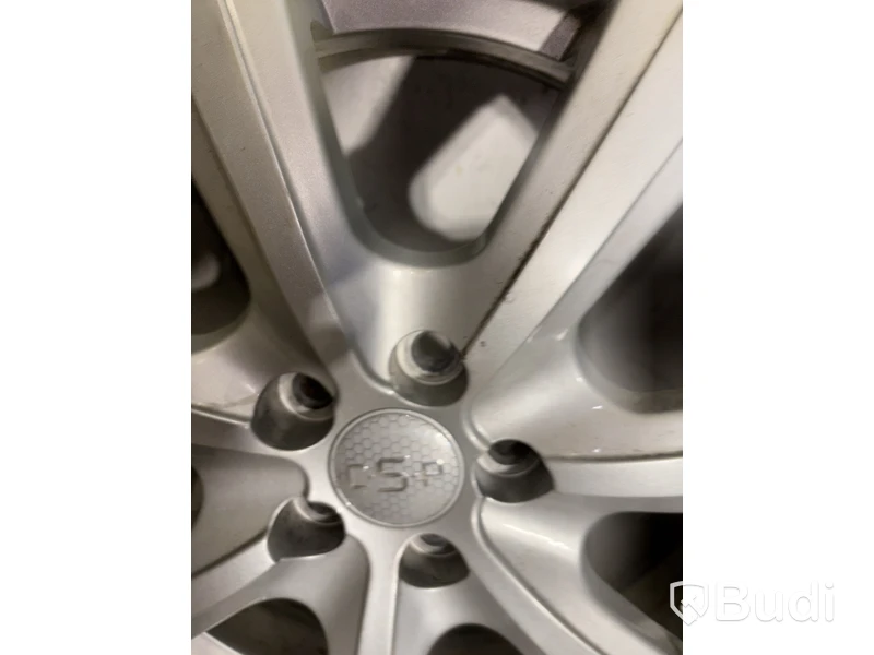 4 st. Däck på fälgar, Contineltal 215/70 R 16