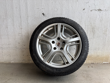 1 st. Däck på fälg, Contineltal 255/45 R 19 104T
