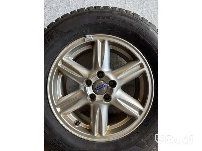 4 st. Däck på fälgar, Michelin 225/70 R 16