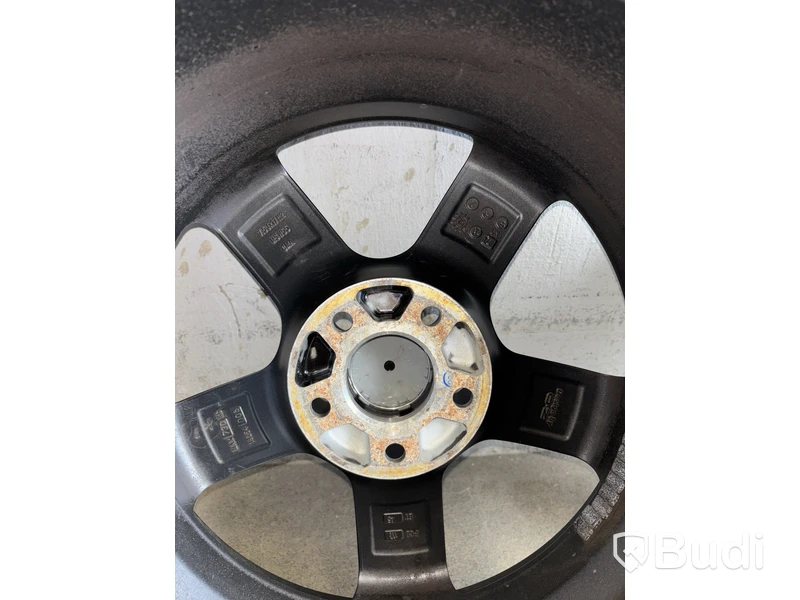 4 st. Däck på fälgar, Michelin 235/65R17
