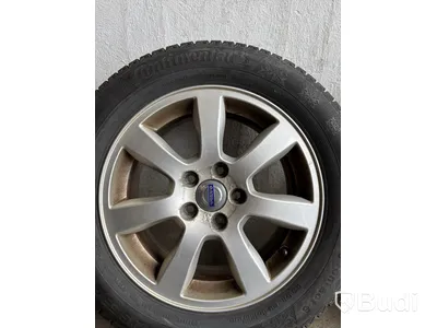 4 st. Däck på fälgar, olika märken 215/55 R16