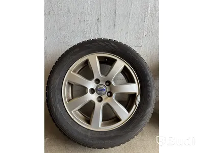 4 st. Däck på fälgar, olika märken 215/55 R16