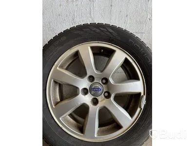 4 st. Däck på fälgar, olika märken 215/55 R16