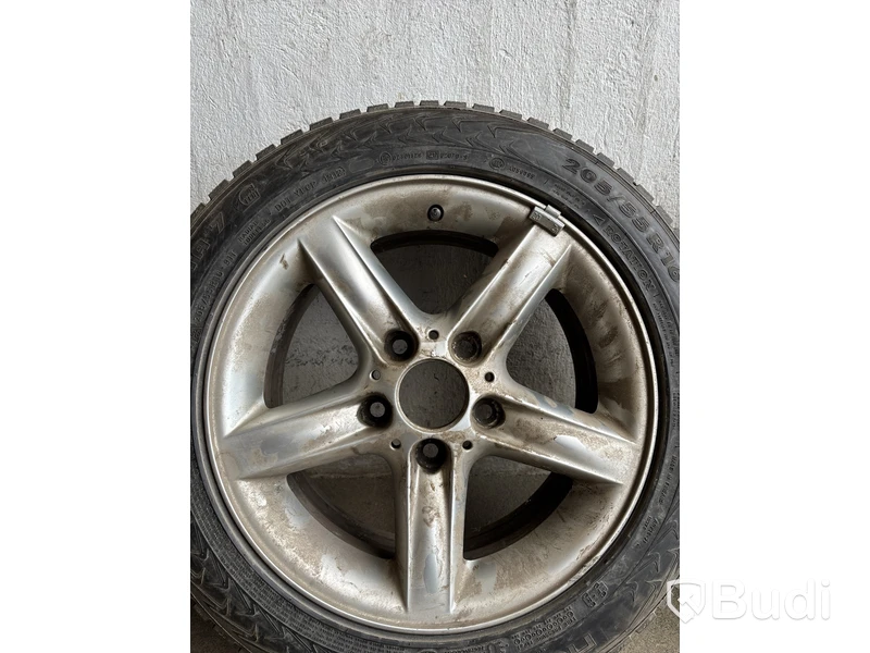 4 st. Däck på fälgar, Hakkapelitta 7 205/55 R16 91T