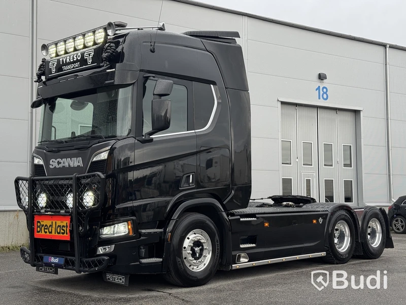 Dragbil Scania R590 V8 6x2 -2023 | Tipphydraulik