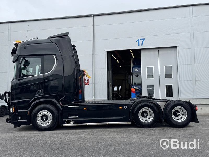 Dragbil Scania R590 V8 6x2 -2023 | Tipphydraulik