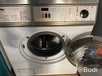 Tvättmaskiner Wascator och Miele