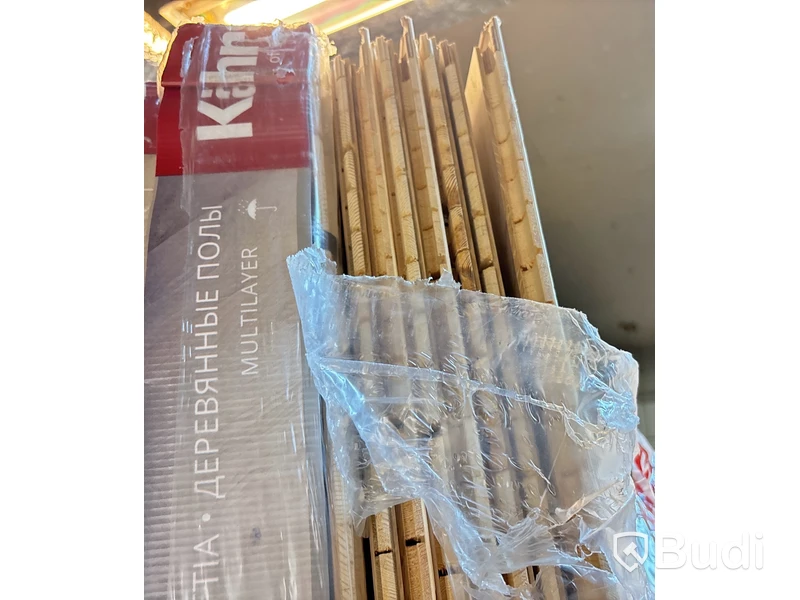 2 st. Förp. Parkettgolv Kährs Ek Vanilla Mattlack 3-stav