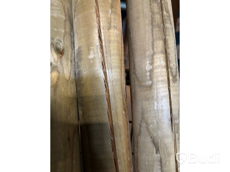 17 st. STOLPE PALMAKO, MED FASAD SPETS, Ø70X2400MM
