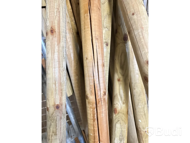 17 st. STOLPE PALMAKO, MED FASAD SPETS, Ø70X2400MM
