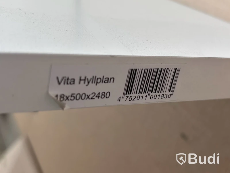 8 st. Hyllplan vita, två olika storlekar