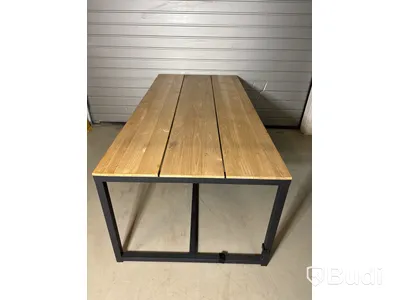 Matbord för utomhusbruk