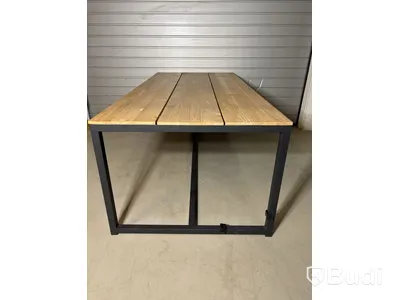 Matbord för utomhusbruk