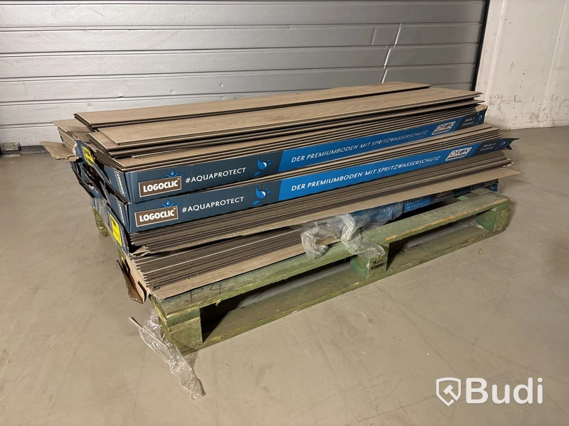 Parti med laminatgolv, LOGOCLIC AQUAPROTECT SMART EURUS EK 2,76M²/PKT