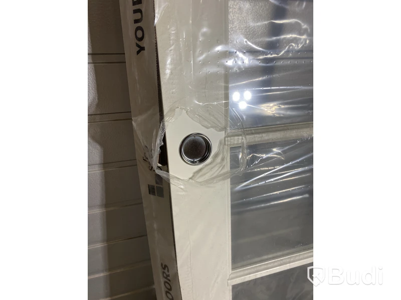 SKJUTDÖRR SAFCO LONDON GLAS 8X21 MED INBYGGNADSKARM
