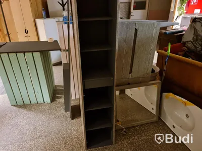 IFÖ Silva möbelpaket inkl. Högskåp och speglar Ljusgrå ek Möbelpaket: 1260x360x470mm Spegel: 845x60x620mm Högskåp 325x370x1620mm Ca. Butikspris: 47.807SEK Utställning ex.