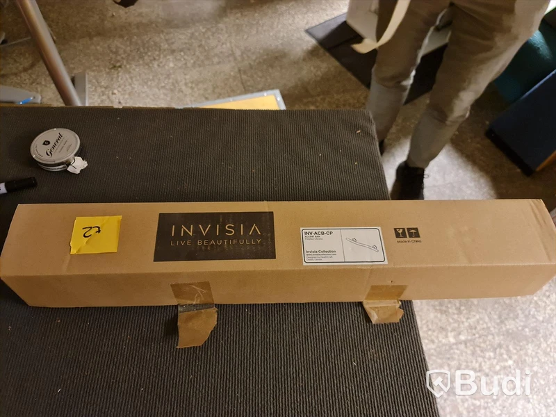 Invisia Badkarshandtag Ca. Butikspris: 1.700SEK