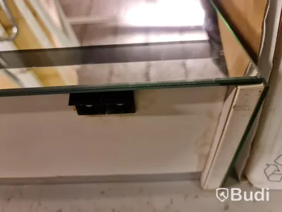 Dansani Spegel med rundade kanter inkl. Venus lampa från Dansani 400x800mm Ca. Butikspris: 3.810SEK Utställning ex.