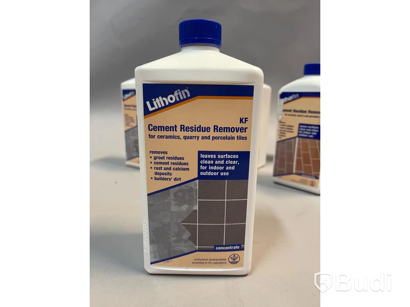 7st flaskor med Cement Residue Lithofin