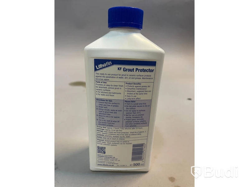 Blandade flaskor med Oil Proofing for terracotta, Cement grout, Grout protector