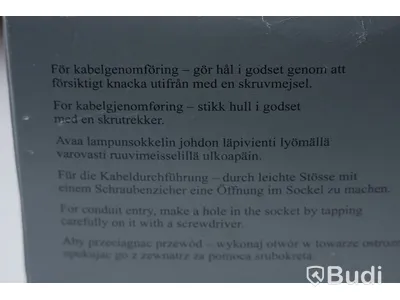 Diverse fasskenor och artiklar för kabelhantering