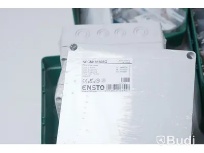 Diverse elektronik- och byggtillbehör