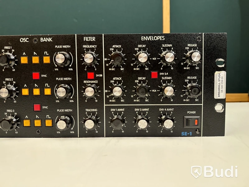 Synthesizer - Studio Electronics SE-1